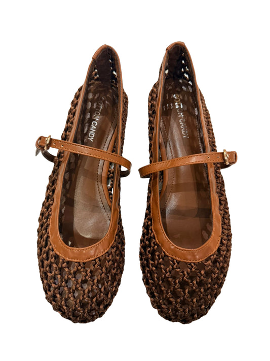 Versatile Brown Mary Jane – Chic Design for Work and Play